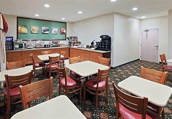 Fairfield Inn & Suites Victoria Esterno foto